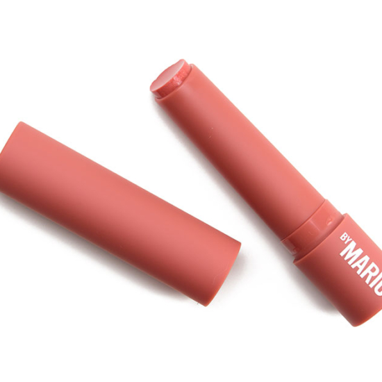 Makeup by Mario Apricot Glow MoistureGlow Plumping Lip Serum Review