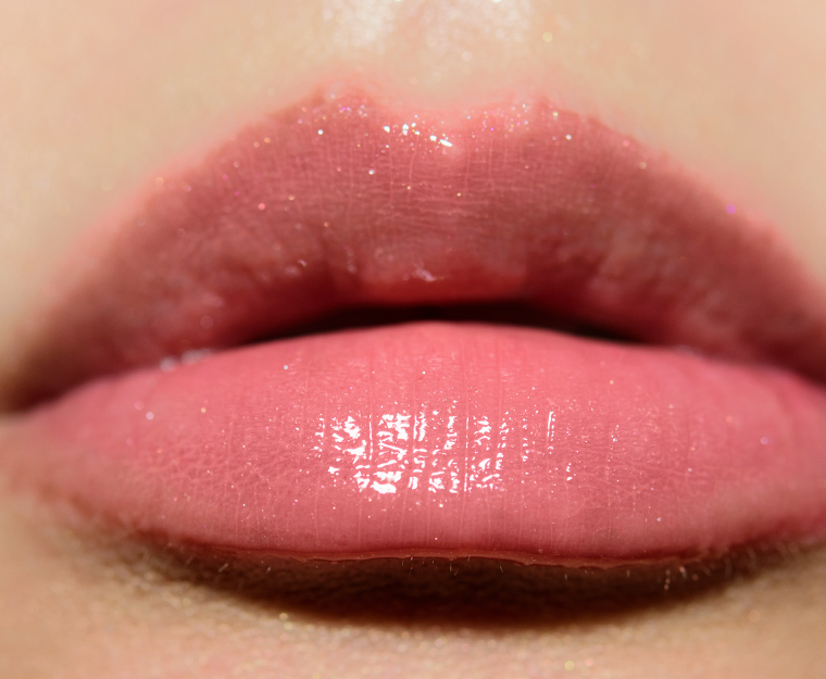 Makeup by Mario Bare Glow MoistureGlow Plumping Lip Serum