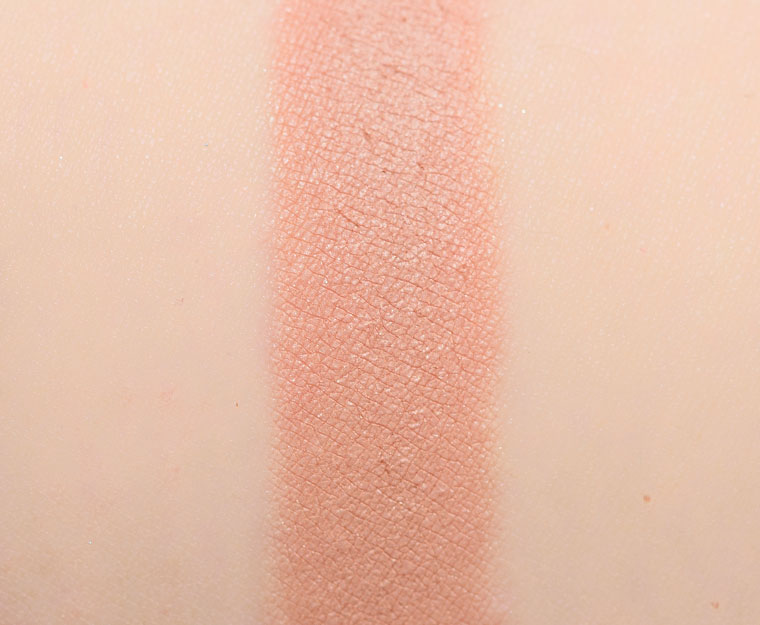 <p class="text-center">Tom Ford Beauty Rose Topaz #1 Eye Color Crème</p>