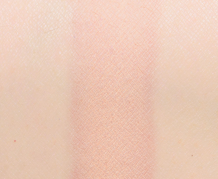 <p class="text-center">By Beauty Bay Cotton Eyeshadow</p>