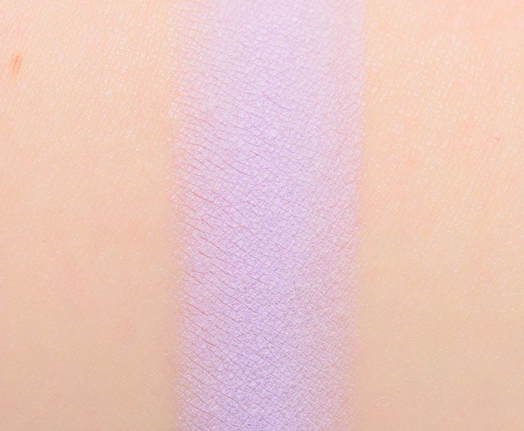 <p class="text-center">By Beauty Bay Lavender Eyeshadow</p>
