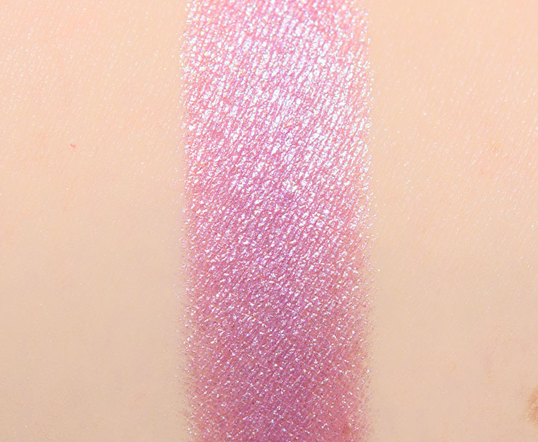 <p class="text-center">By Beauty Bay Princess Eyeshadow</p>