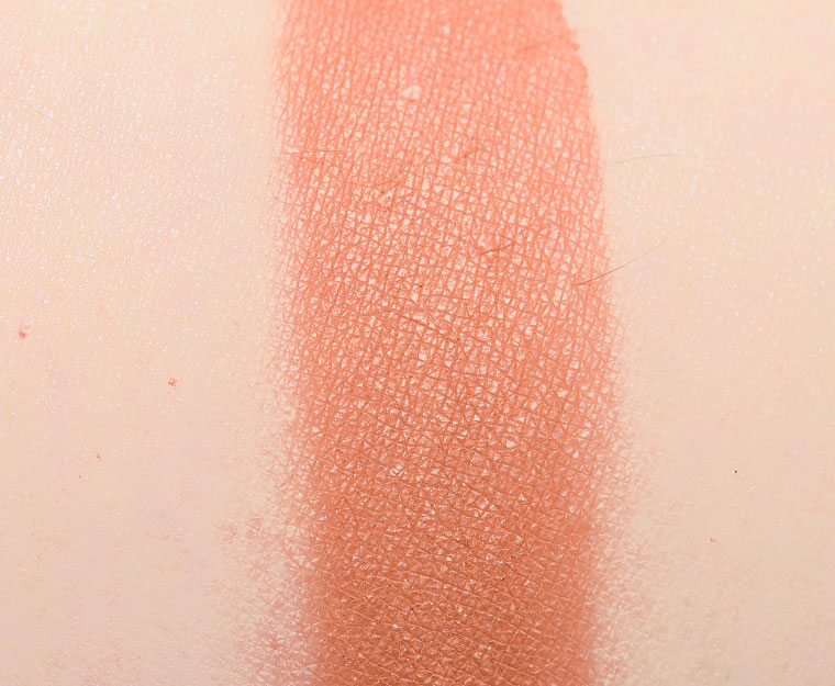 <p class="text-center">Byredo Clay Eyeshadow</p>