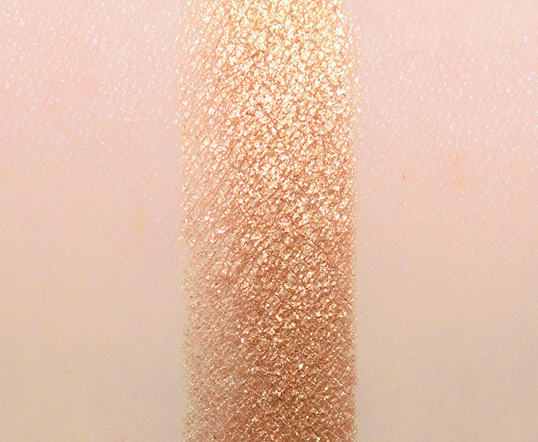 <p class="text-center">Byredo Petale d'Or Eyeshadow</p>