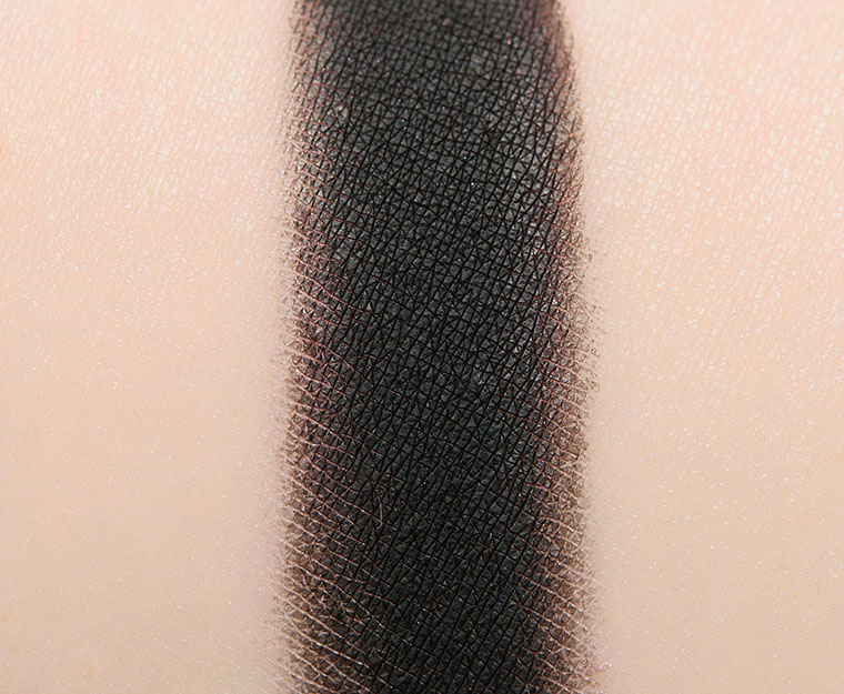 <p class="text-center">Kaleidos Black Jasmine (Accentuate) Pressed Pigment</p>