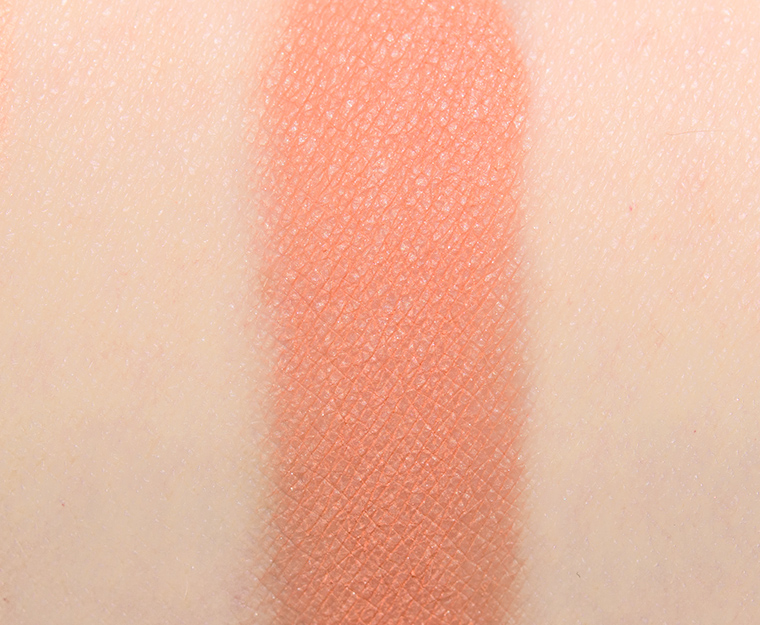 <p class="text-center">Chanel Imaginaire #4 Multi-Effect Eyeshadow</p>