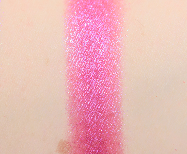 <p class="text-center">ColourPop Fame Game Super Shock Shadow</p>
