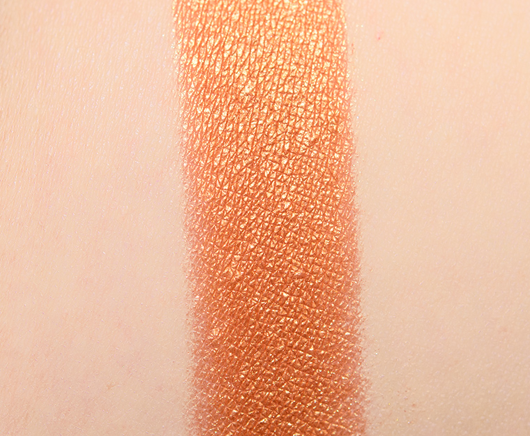 <p class="text-center">Dior Bayadere #3 High Colour Eyeshadow</p>