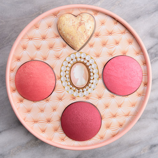 Pat McGrath Blushing Delights Bridgerton Blush and Highlighter Palette