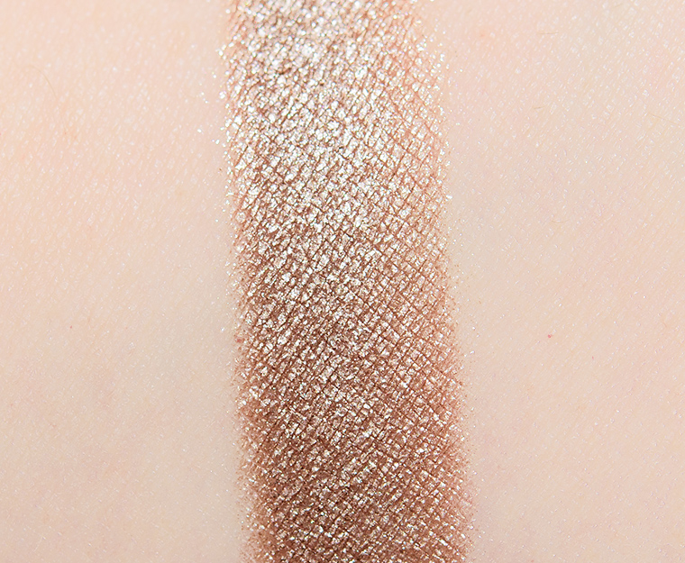 <p class="text-center">MAC Mind Flayer Dazzleshadow Extreme</p>