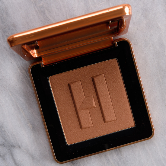 Haus Labs Medium Level 6 Power Sculpt Velvet Bronzer