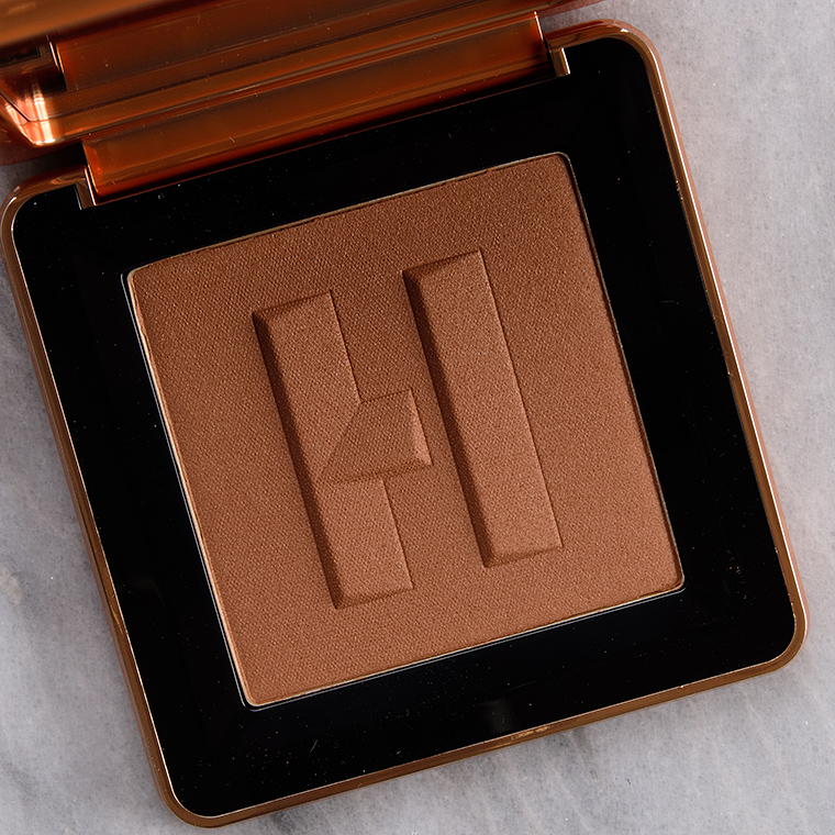 Haus Labs Medium Level 6 Power Sculpt Velvet Bronzer