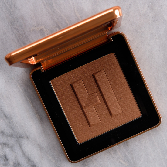 Haus Labs Medium Level 7 Power Sculpt Velvet Bronzer