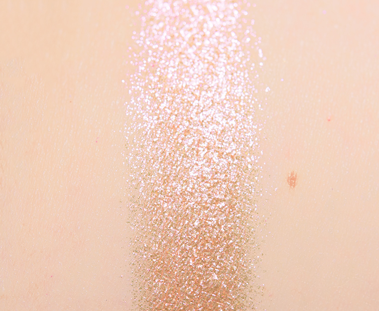 <p class="text-center">Lethal Cosmetics Allure Pressed Powder Shadow</p>