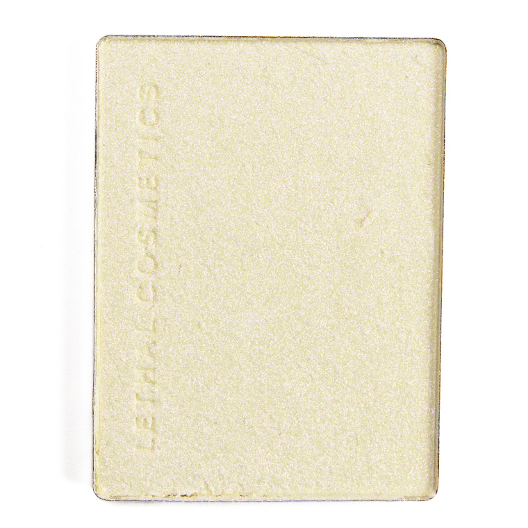 <p class="text-center">Lethal Cosmetics Atomic Magnetic Pressed Highlighter</p>