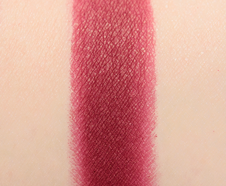 <p class="text-center">ColourPop Ta Dah Pressed Powder Pigment</p>