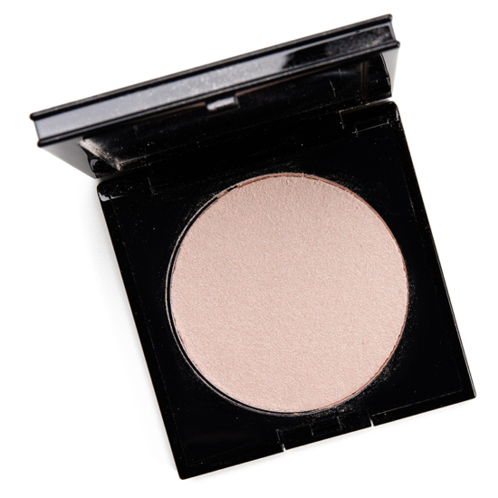 Pat McGrath Lunar Allure Divine Glow Highlighter