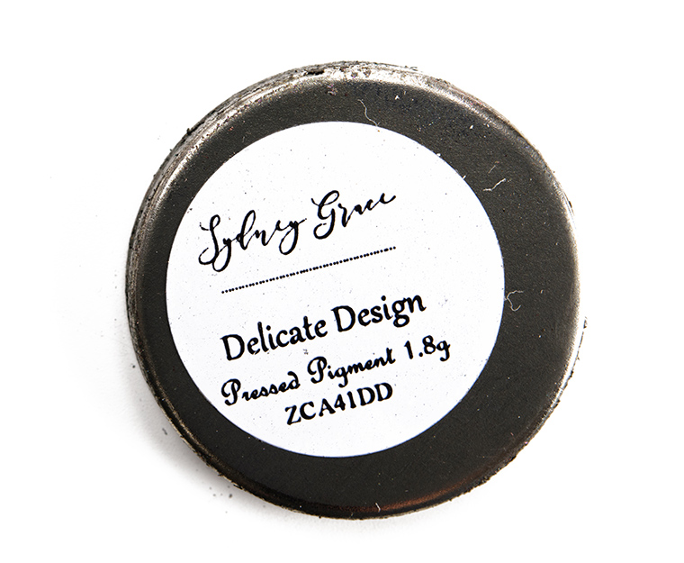 Sydney Grace Delicate Design Pressed Pigment Shadow