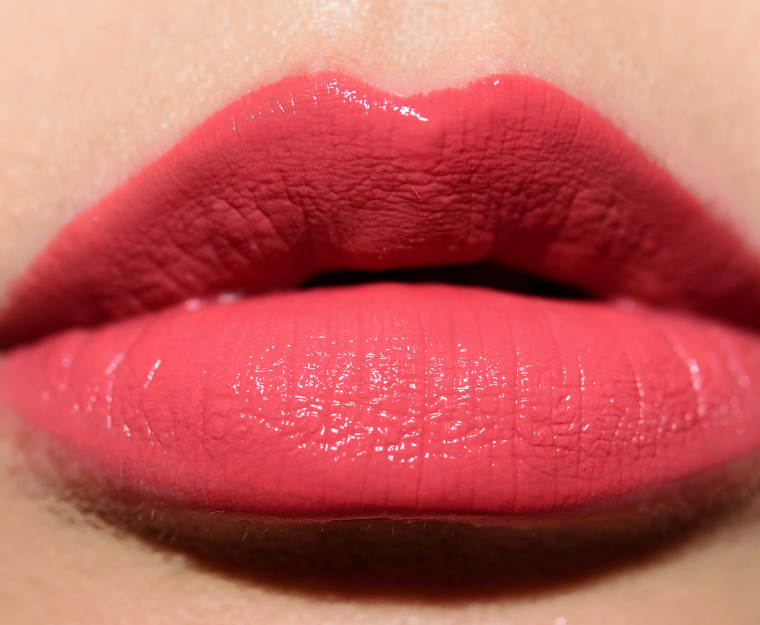 <p class="text-center">Urban Decay PDA Vice Lip Bond Glossy Liquid Lipstick</p>