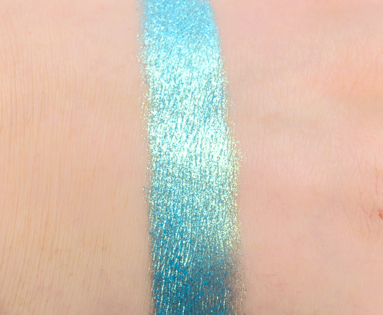 Clionadh Ciel (2022) Glitter Multichrome Eyeshadow