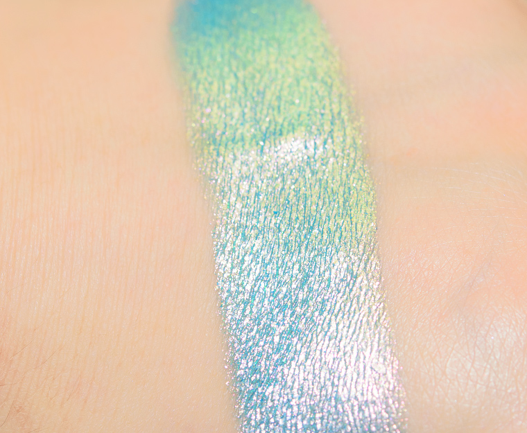 Clionadh Diadem Glitter Vibrant Multichrome Eyeshadow