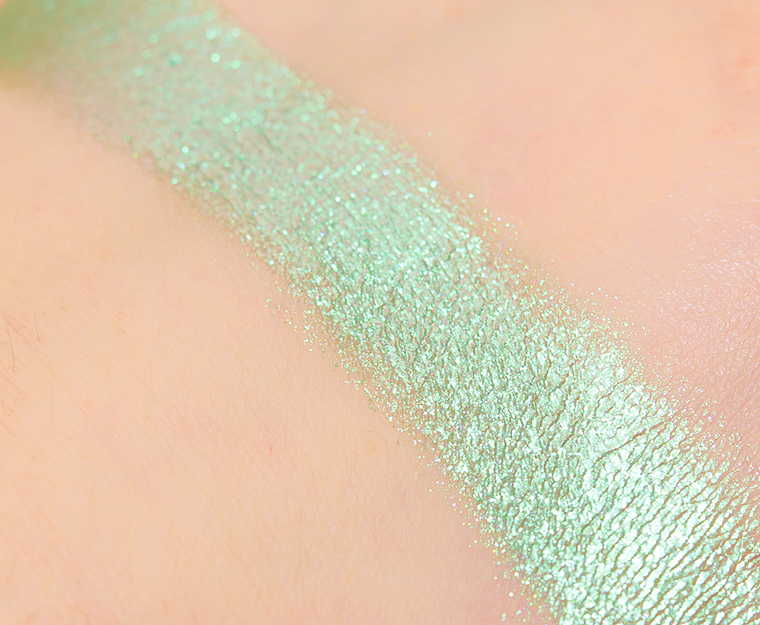 Clionadh Motif Electric Multichrome Eyeshadow