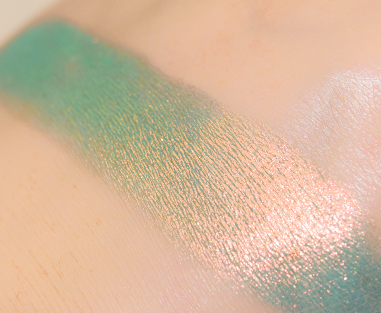 Clionadh Mural Electric Multichrome Eyeshadow