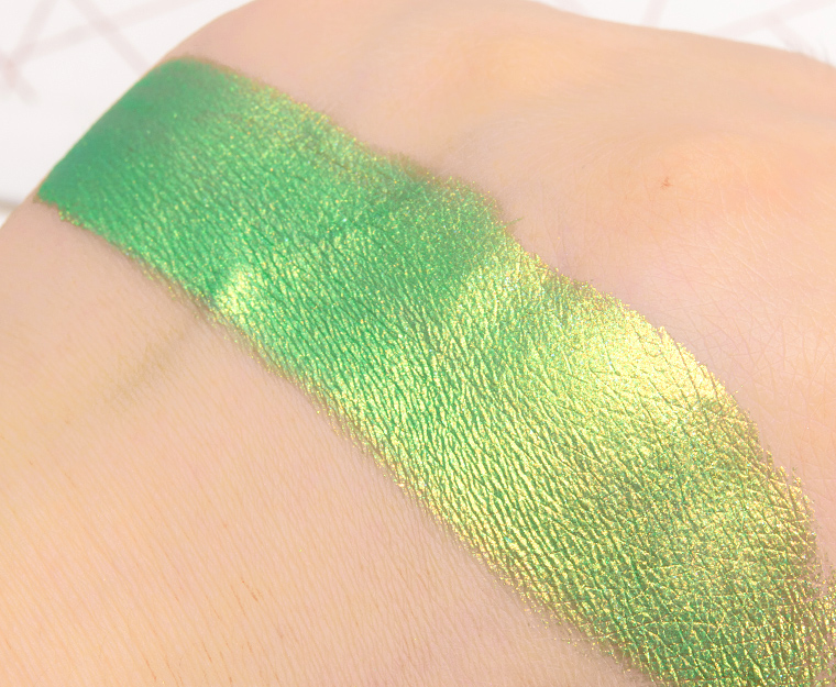 Clionadh Topiary Vibrant Multichrome Eyeshadow