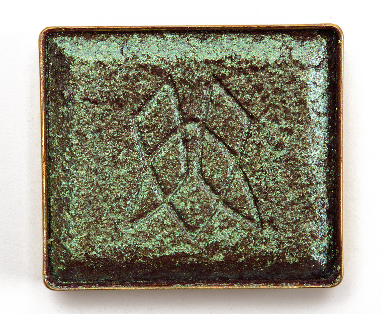 Clionadh Wall of Ivy Earth Vibrant Multichrome Eyeshadow