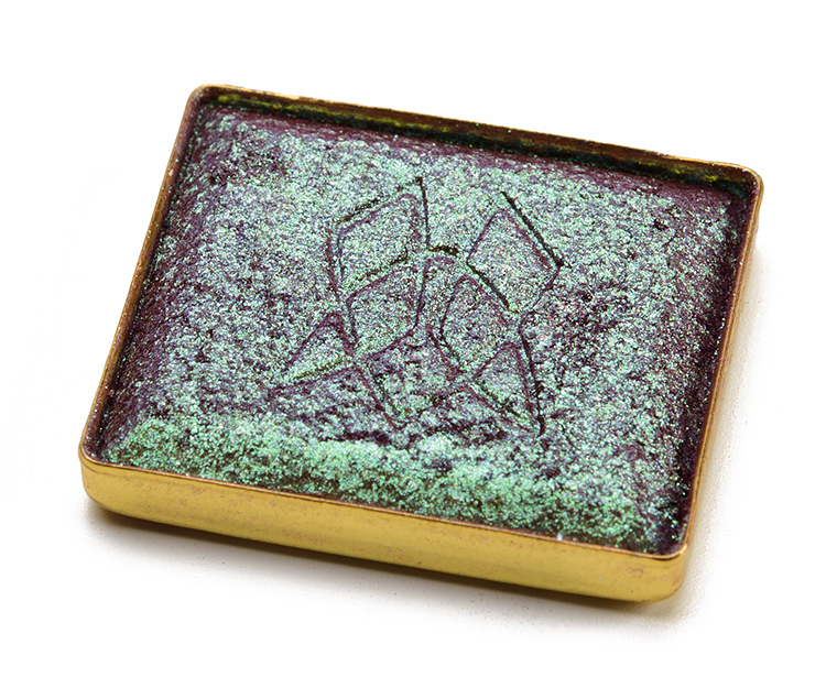 Clionadh Wall of Ivy Earth Vibrant Multichrome Eyeshadow
