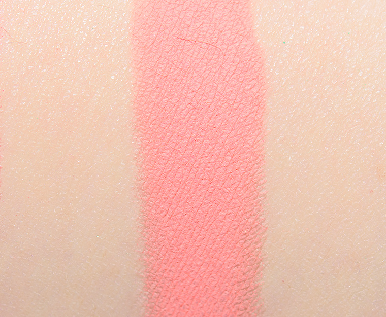<p class="text-center">Give Me Glow 21 and Up Matte Pressed Pigment</p>