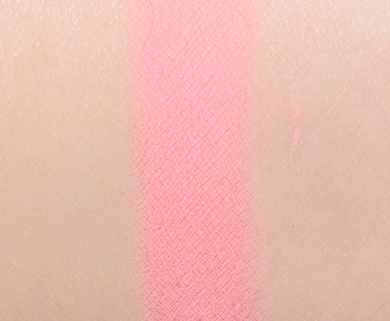 <p class="text-center">Give Me Glow Best I've Ever Had Matte Pressed Shadow</p>