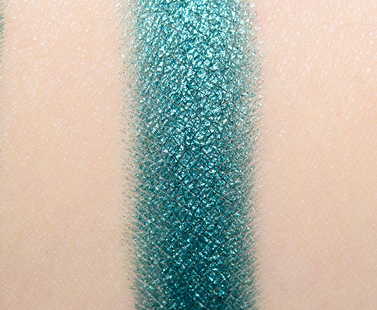 <p class="text-center">Give Me Glow Cheers Witches Foiled Pressed Shadow</p>