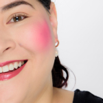 Give Me Glow Pink Freak Dream Blush