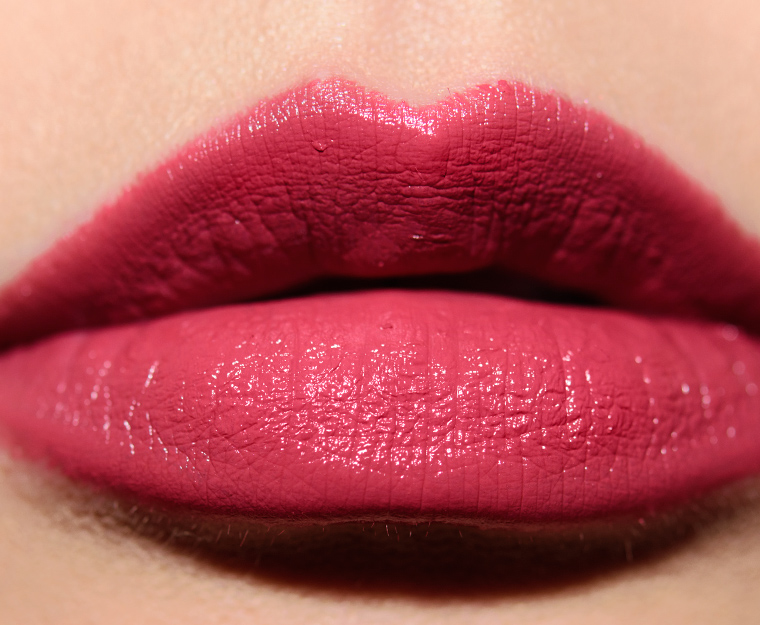 <p class="text-center">Sephora Extreme Power (18) Satin Hydrating Lipstick</p>