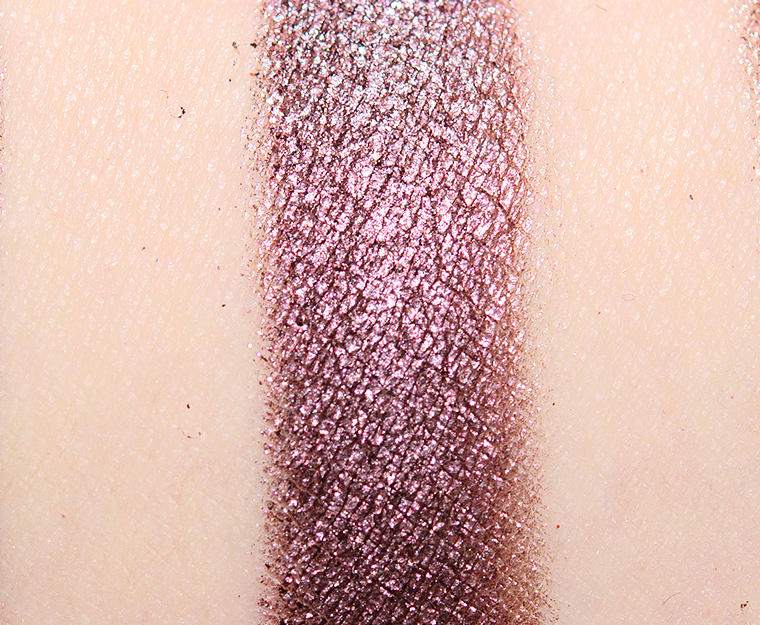 <p class="text-center">Sydney Grace Rainbow Mountain Pressed Pigment Shadow</p>