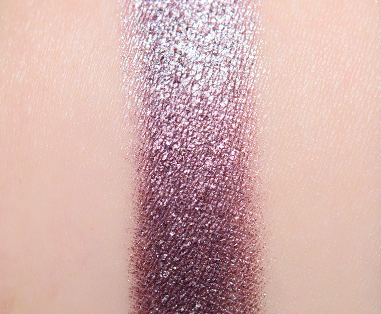 <p class="text-center">Sydney Grace Violet Pressed Pigment Shadow</p>