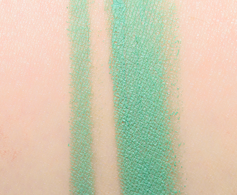 About Face In Dreams Shadowstick