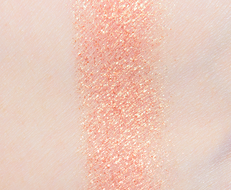 <p class="text-center">Natasha Denona Invention (447DCS) Duo-Chrome Eyeshadow</p>