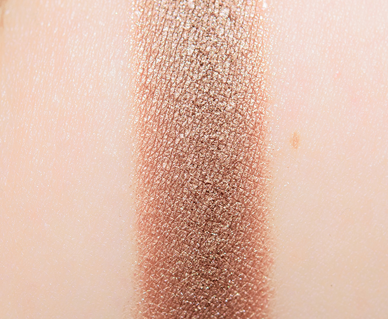 <p class="text-center">Natasha Denona Serenity (114DC) Duo-Chrome Eyeshadow</p>