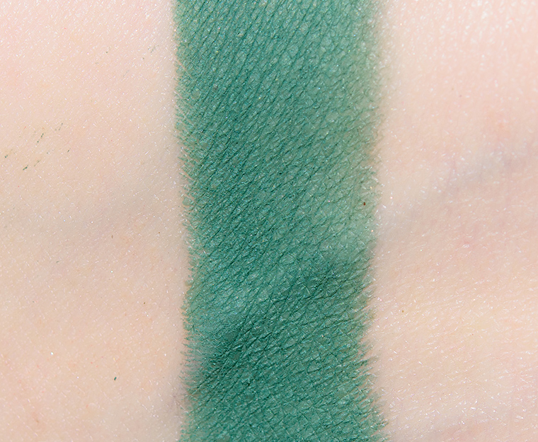 <p class="text-center">Pat McGrath Altered State EYEdols Eyeshadow</p>