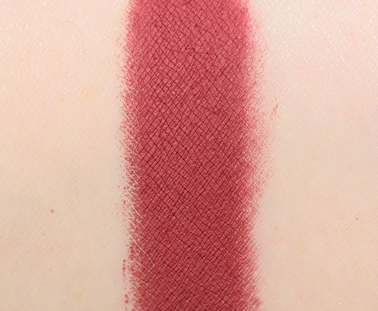 <p class="text-center">Pat McGrath Auburn Allure EYEdols Eyeshadow</p>