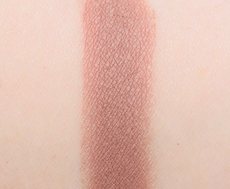 <p class="text-center">Pat McGrath Desert Divinity EYEdols Eyeshadow</p>