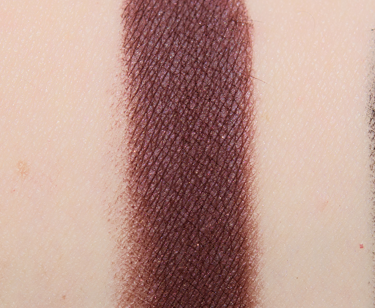 <p class="text-center">Dior Galactic #4 High Colour Eyeshadow</p>