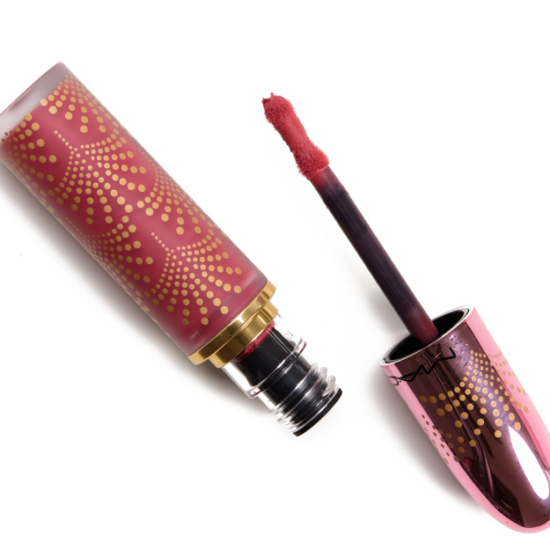 MAC The Best Gift is Me Powder Kiss Liquid Lipcolour