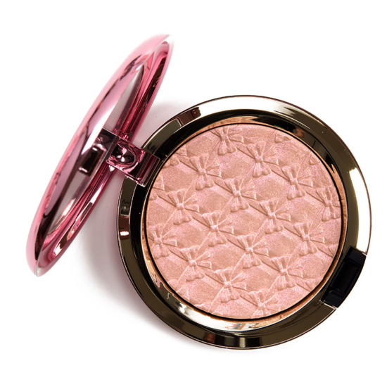 MAC Wrapped in Gold Extra Dimension Skinfinish