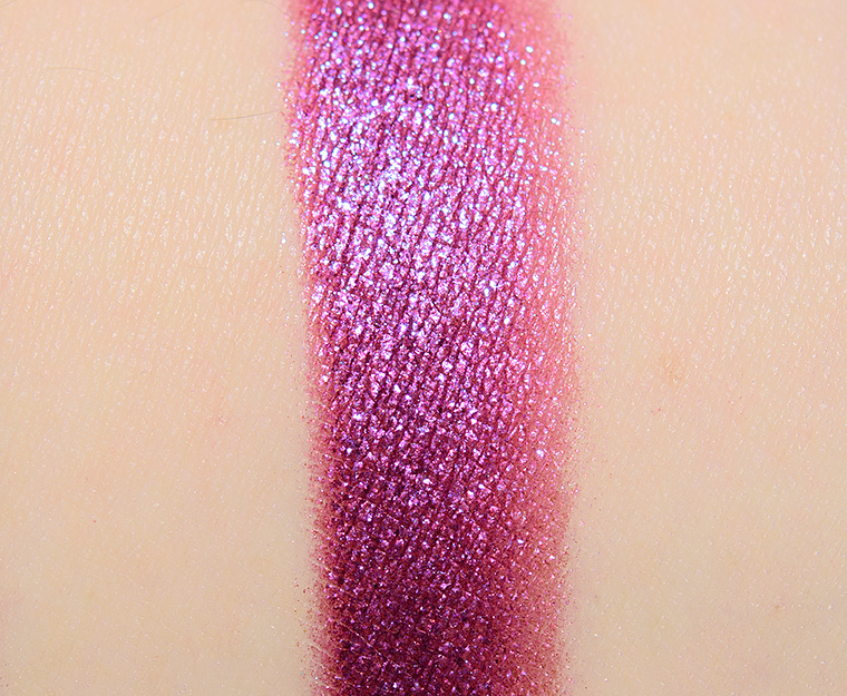 <p class="text-center">Terra Moons Altair Shimmer Eyeshadow</p>