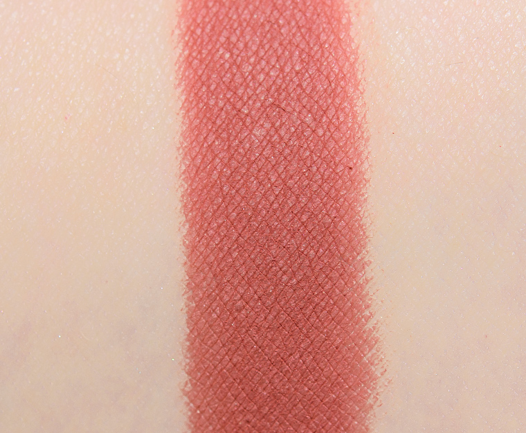 <p class="text-center">Urban Decay Foxfire 24/7 Eyeshadow</p>
