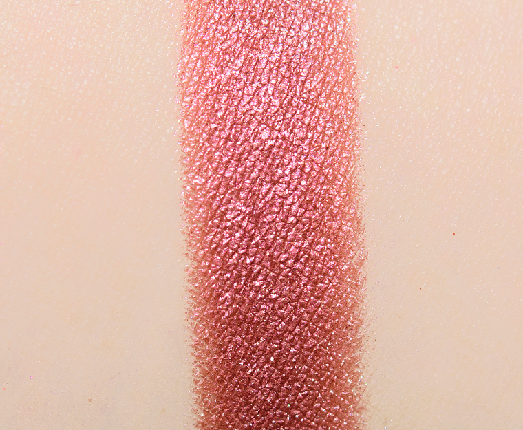 <p class="text-center">Urban Decay Holidaze 24/7 Eyeshadow</p>