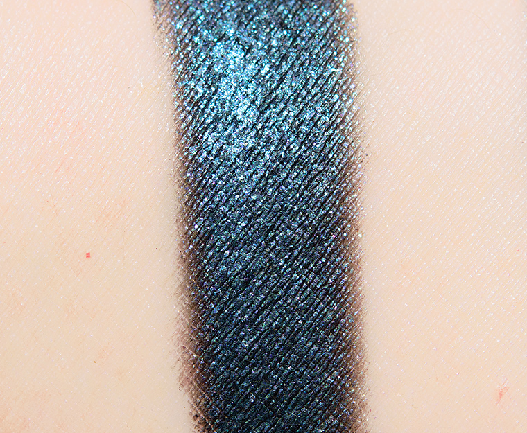 <p class="text-center">Glamlite Creeps and Crawls #4 Eyeshadow</p>